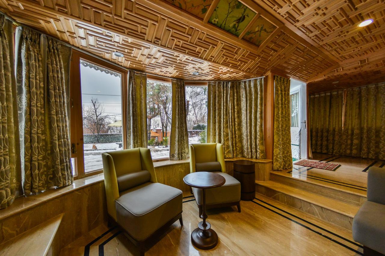 Hotel Metropolis Srīnagar エクステリア 写真